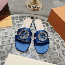 Louis Vuitton Slippers